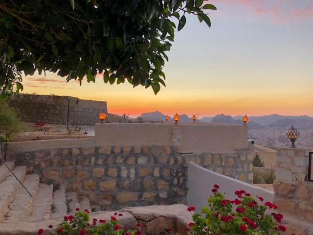 Hotel Infinity Wadi Musa